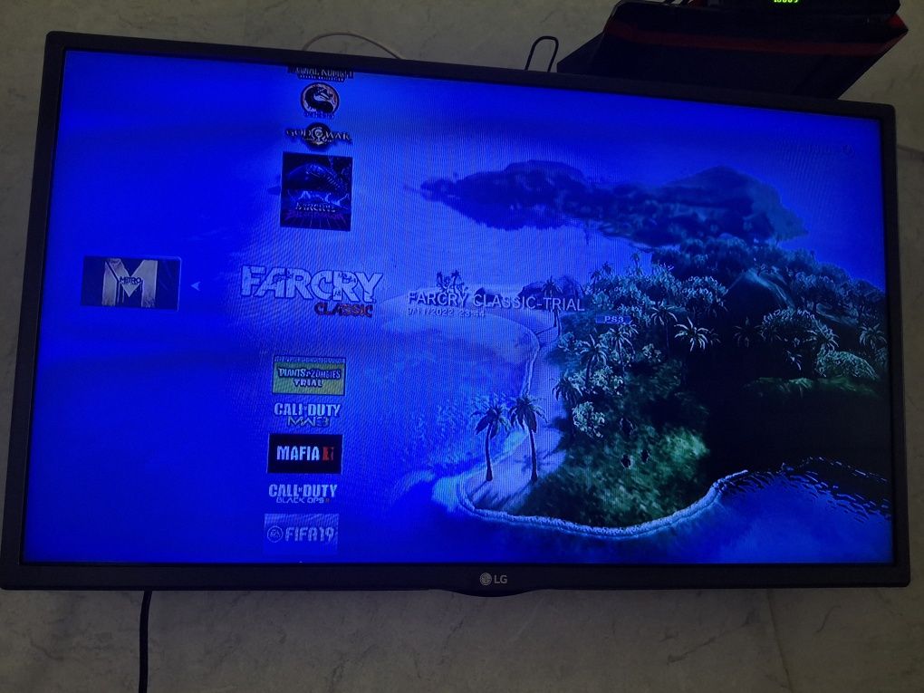 Продаю PlayStation 3 + 6 игр