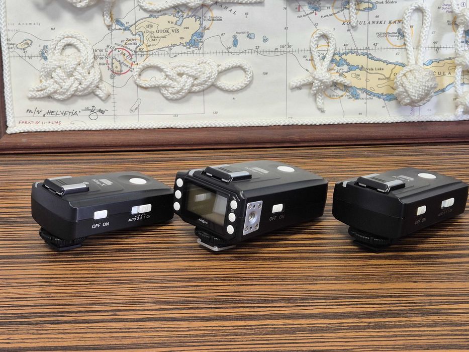 Set transmitator + 2 receptoare radio TTL Pixel King Pro pentru Canon