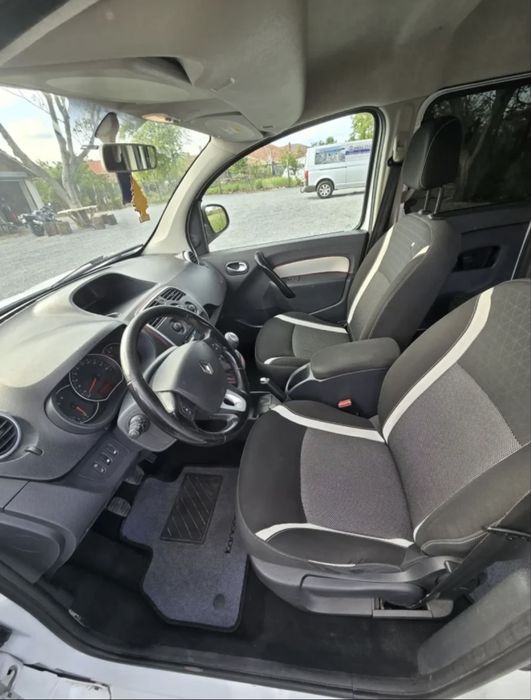 Продавам Renoult kangoo