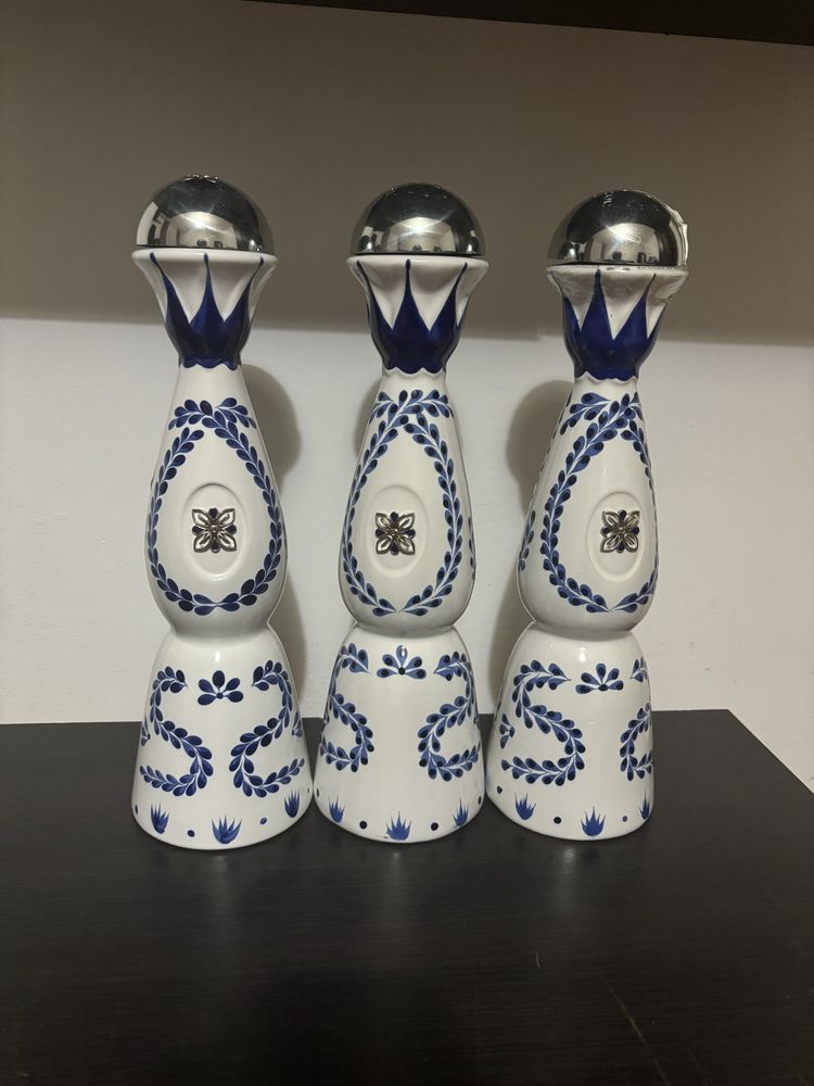 Vand sticle clase azul