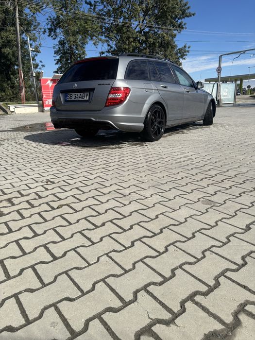 Vand Mercedes C220