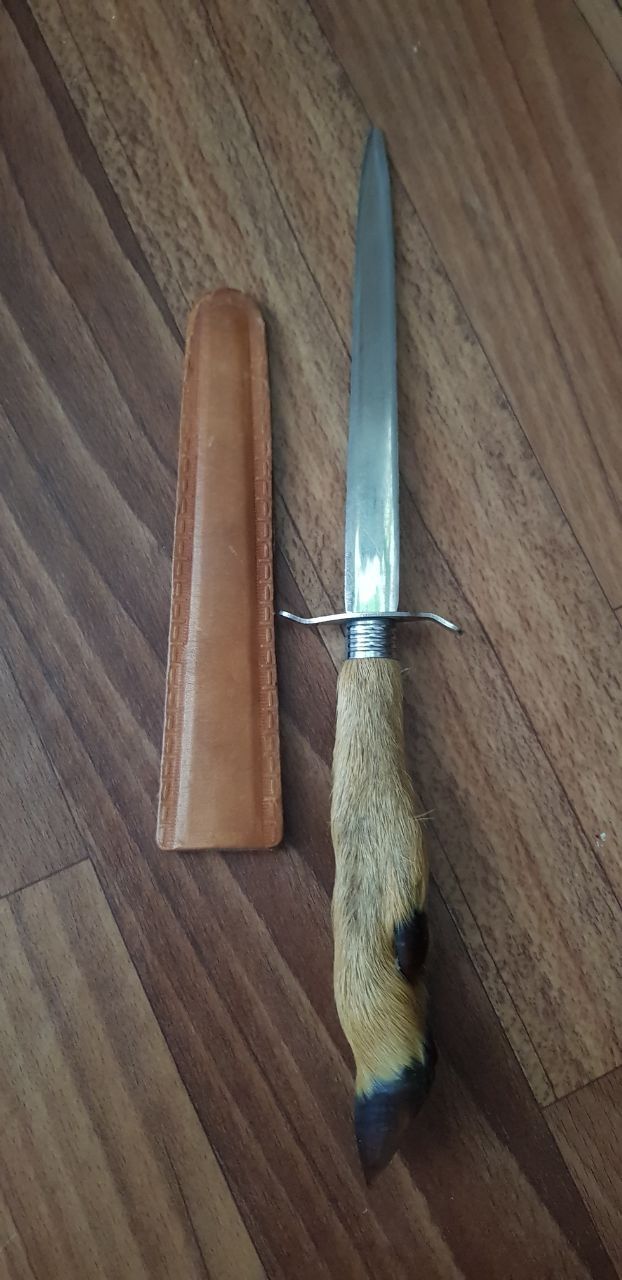 Ножик лапка касули
