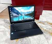 Ноутбук Acer Packard Bell.