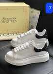 Adisasi Alexander McQueen