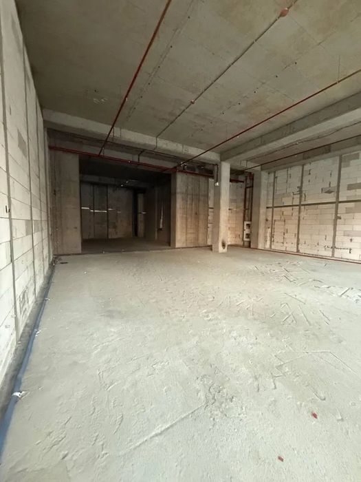 Срочно сдаётся в аренду комм-кое помещение в U-Tower 187 м2 1 линия