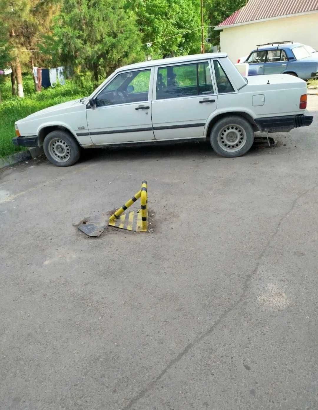 Продам Volvo 740
