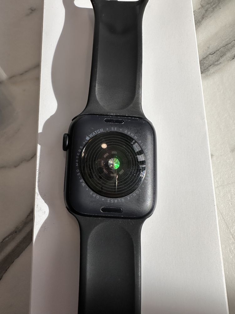 Apple Watch SE2 v2 44mm,Midnight Aluminium Case Midnight Sport Band