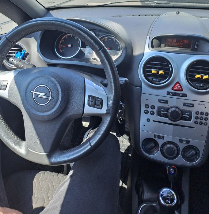 Opel Corsa D 1.4 Benzina + GPL