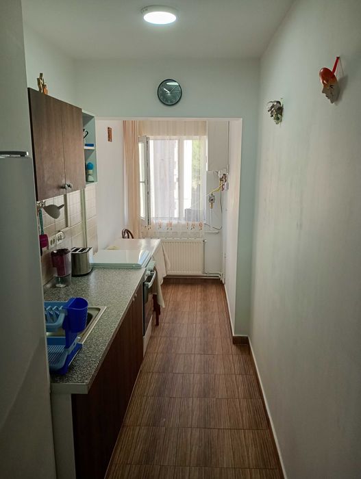 Garsoniera zona Izvor