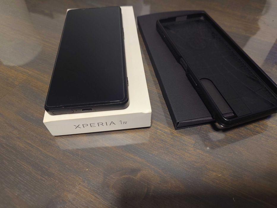 Vand Sony Xperia 1 IV (stare impecabila)