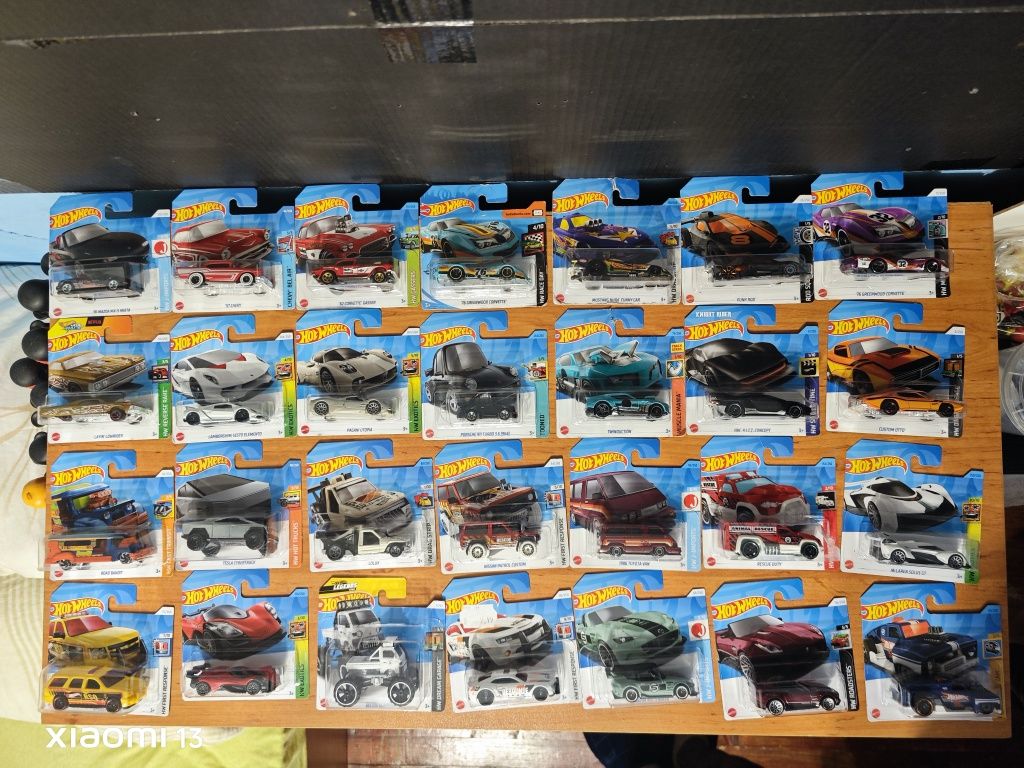 Метални колички Hot wheels Нови!!