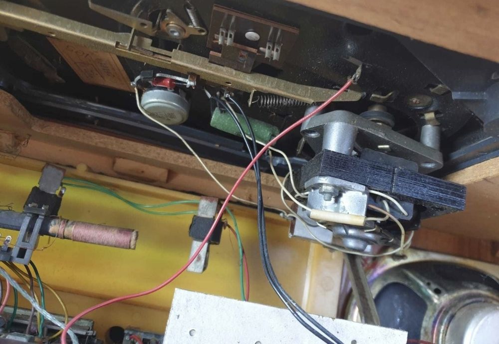 Radio Pacific4 model RST7-78,fabricat la Electronica;București in 1975