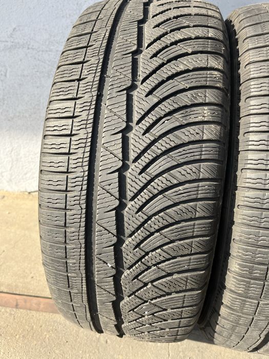 2 бр. зимни гуми 245/45/18 Michelin PA 6 mm DOT 3014