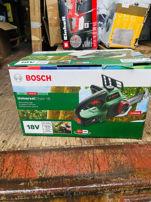 Fierastrau electric cu lant Bosch UniversalChain Li-ion 18V Li-ion