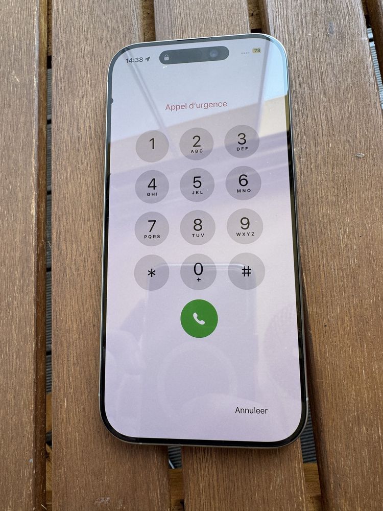 iPhone 16 Pro Natural Titanium icloud ( за части )