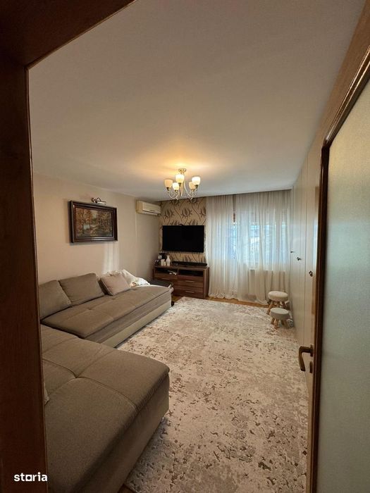 Apartament 4 camere cartier Traian