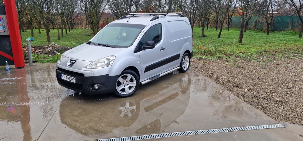 Peugeot  Partner