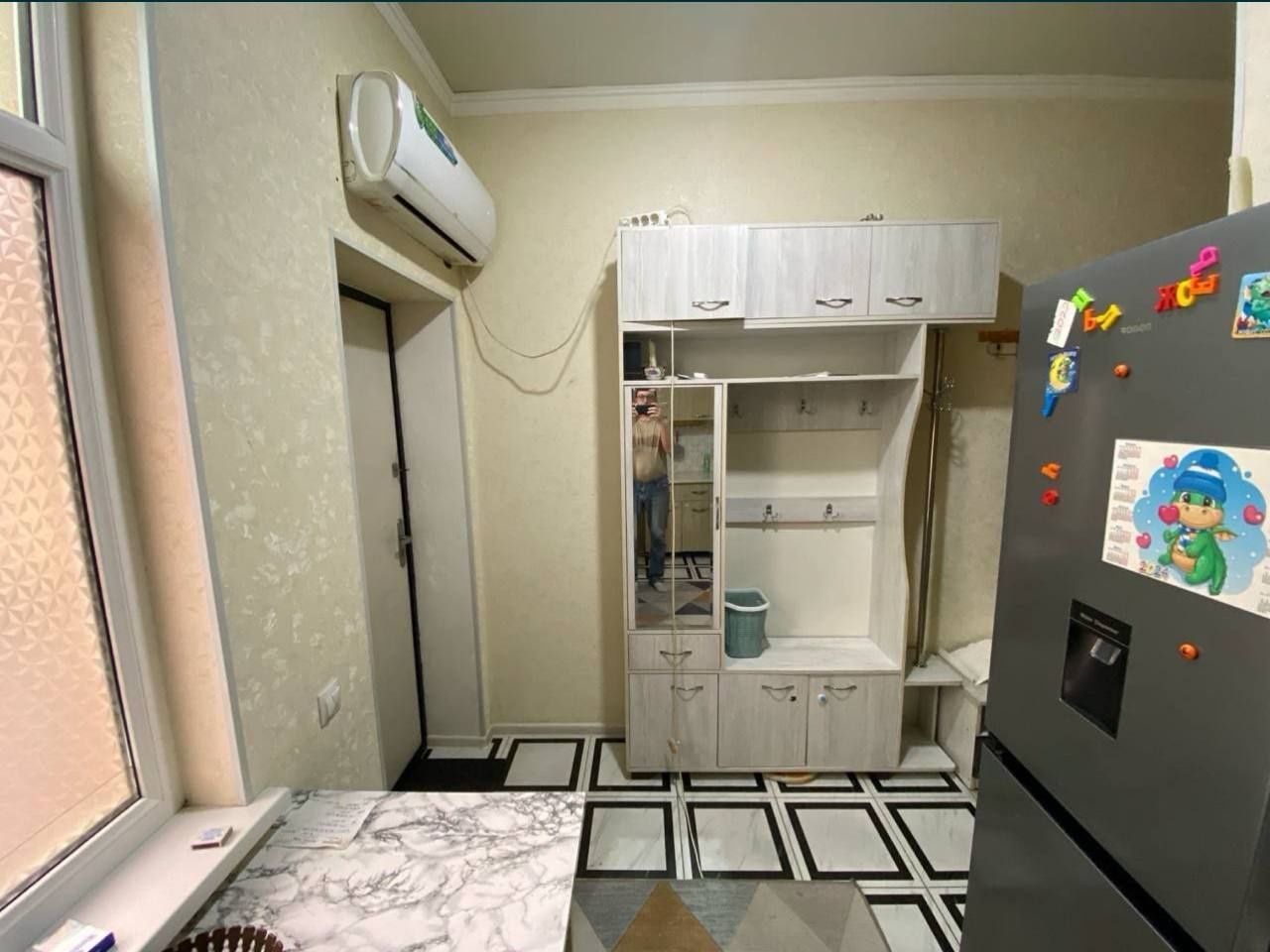 Сдам сергели 2 х комн 300&