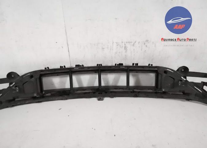 Долна решетка Фейслифт оригинална Мерцедес-Бенц / Mercedes-Benz E-Klas