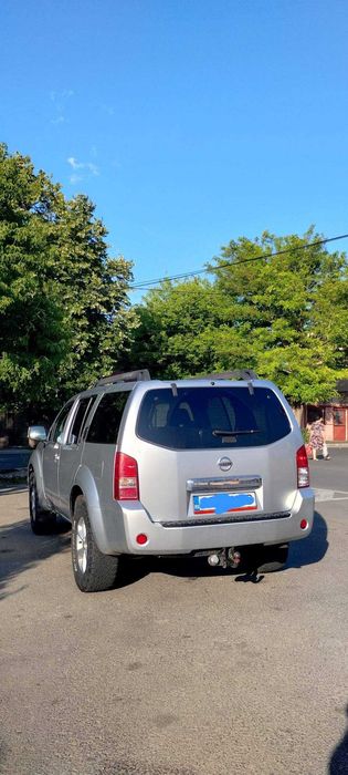 Nissan Pathfinder R51