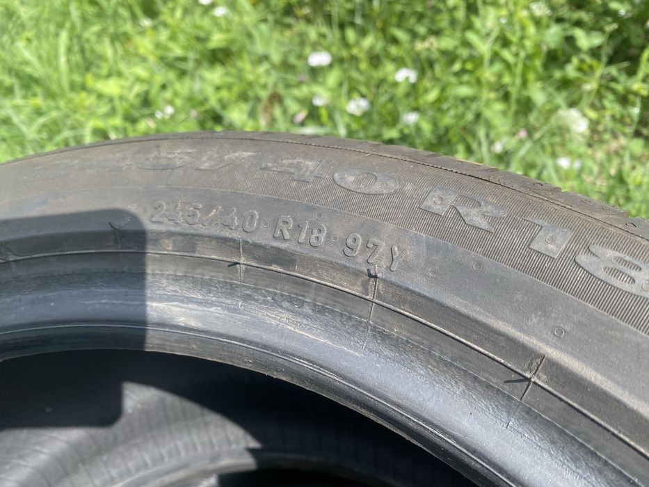 Vand Anvelope 245/40/R18 Pirelli cu garantie