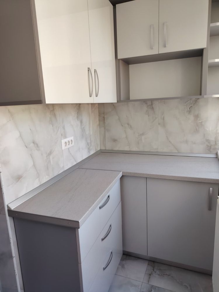 Inchiriez apartament 3 camere RENOVAT