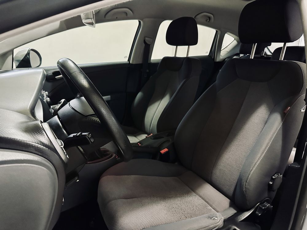 Seat Leon Facelift - 1.4 TSi 125 CP - Benzina - 2010 - Rate fixe **