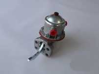 Pompa de alimentare - tractoare case ih- echipat cu motor : 8035