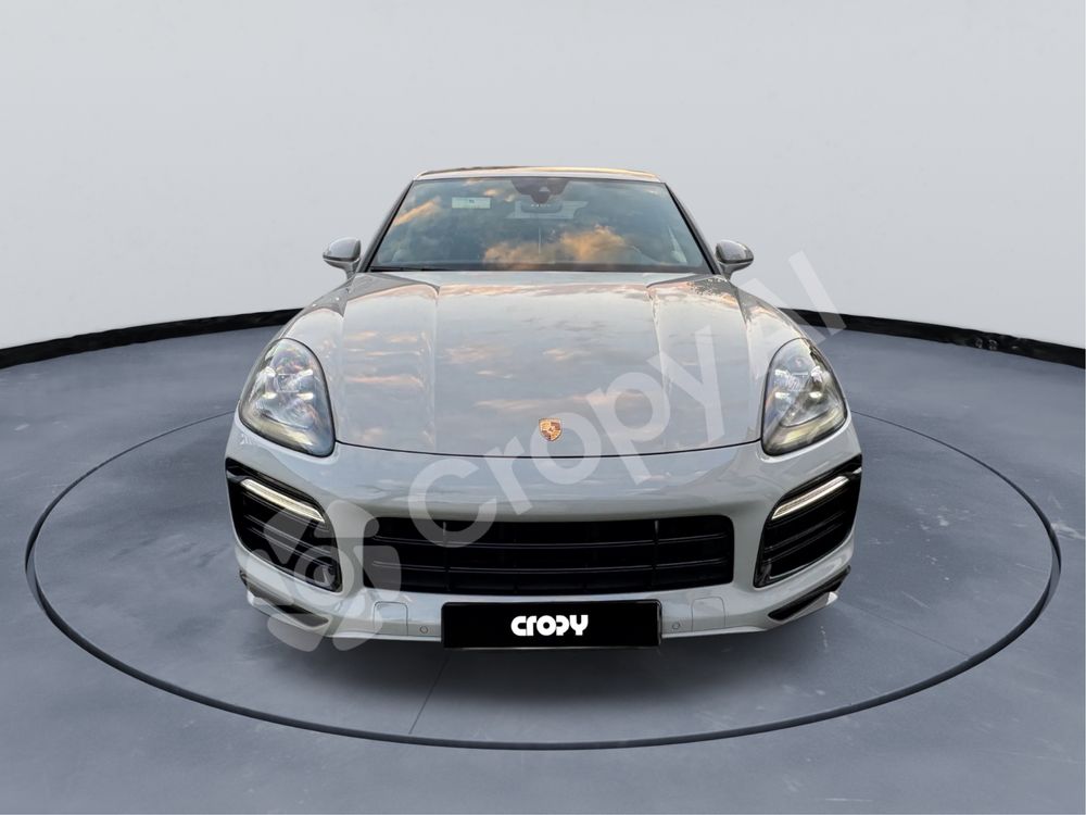 Porsche cayenne coupe 2022 motor 3.0benxina 65.000km schimb variante