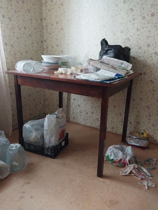 Стол советский раритетный.