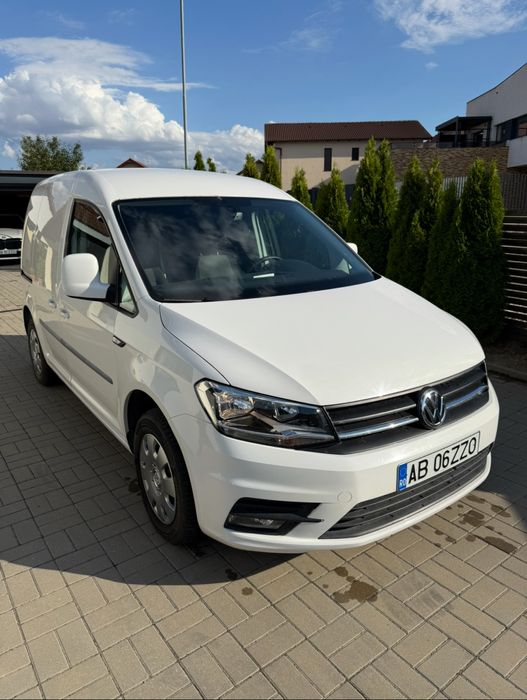 Volkswagen Caddy 28.12.2017 clima! Factura fiscala TVA DEDUCTIBIL!