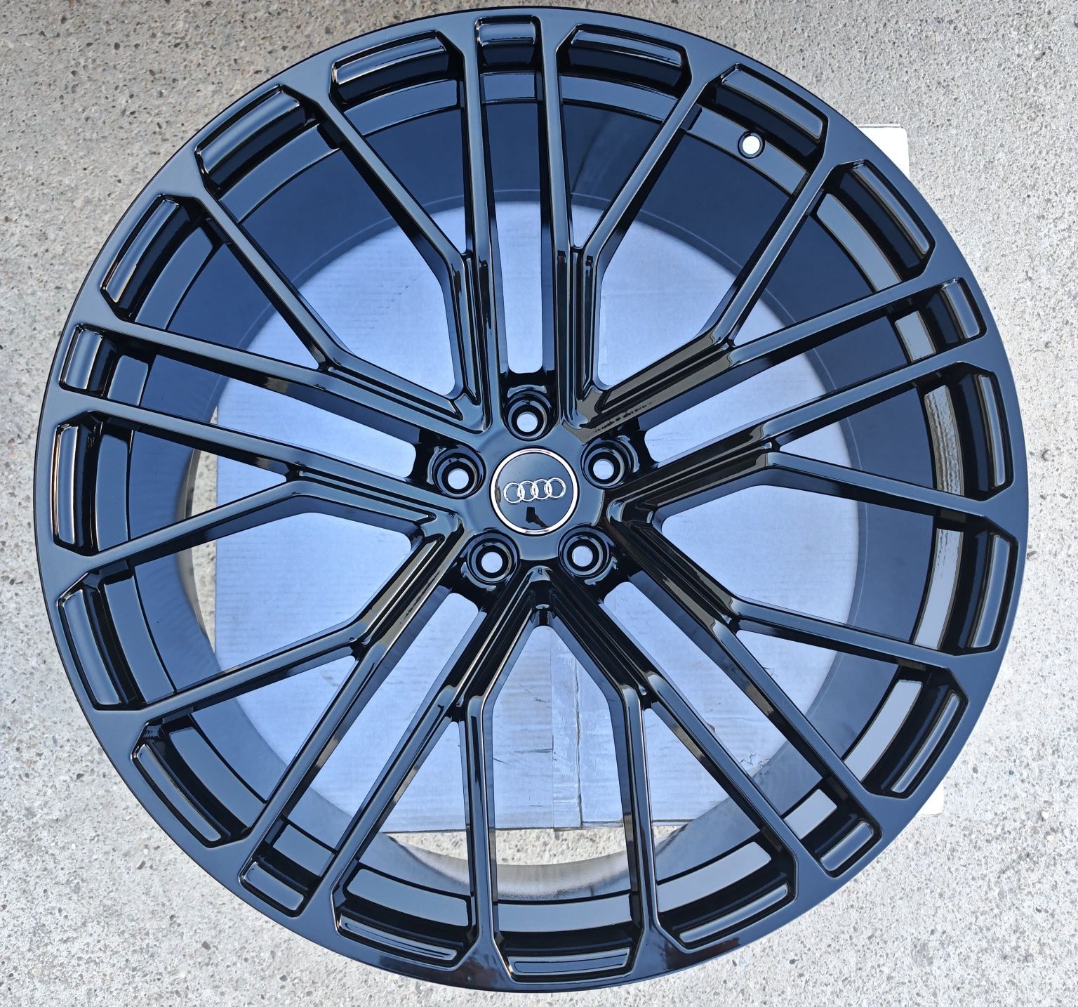 Jante 23 Audi R23 Rs Noi Model 2025 Q7 Q8