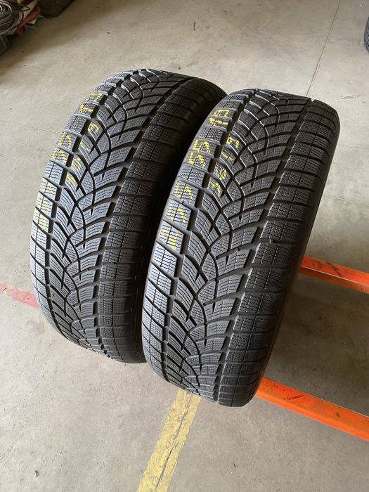Anvelope iarna 255/55/19 Goodyear Ultra Grip Performance 255 55 19 R19