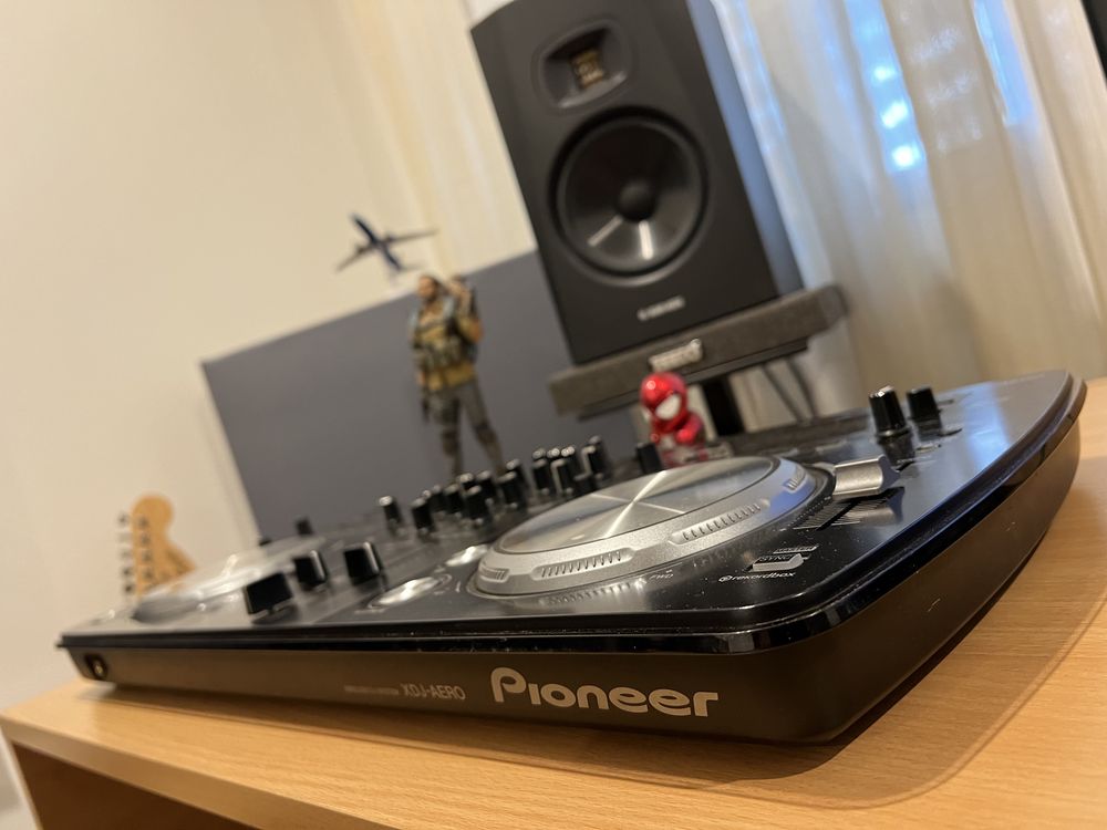 Consola Dj Pioneer XDJ Aero Mk1