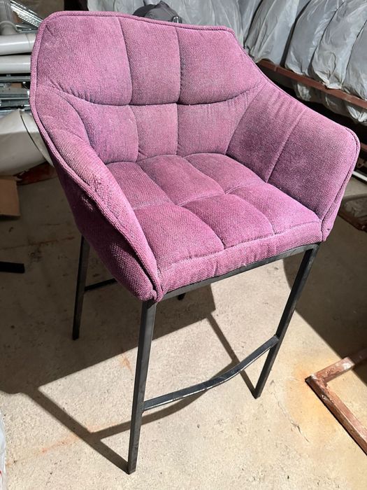 Продам барные стулья