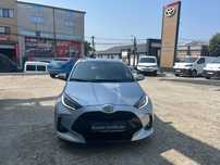 Toyota Yaris Yaris Hybrid Business