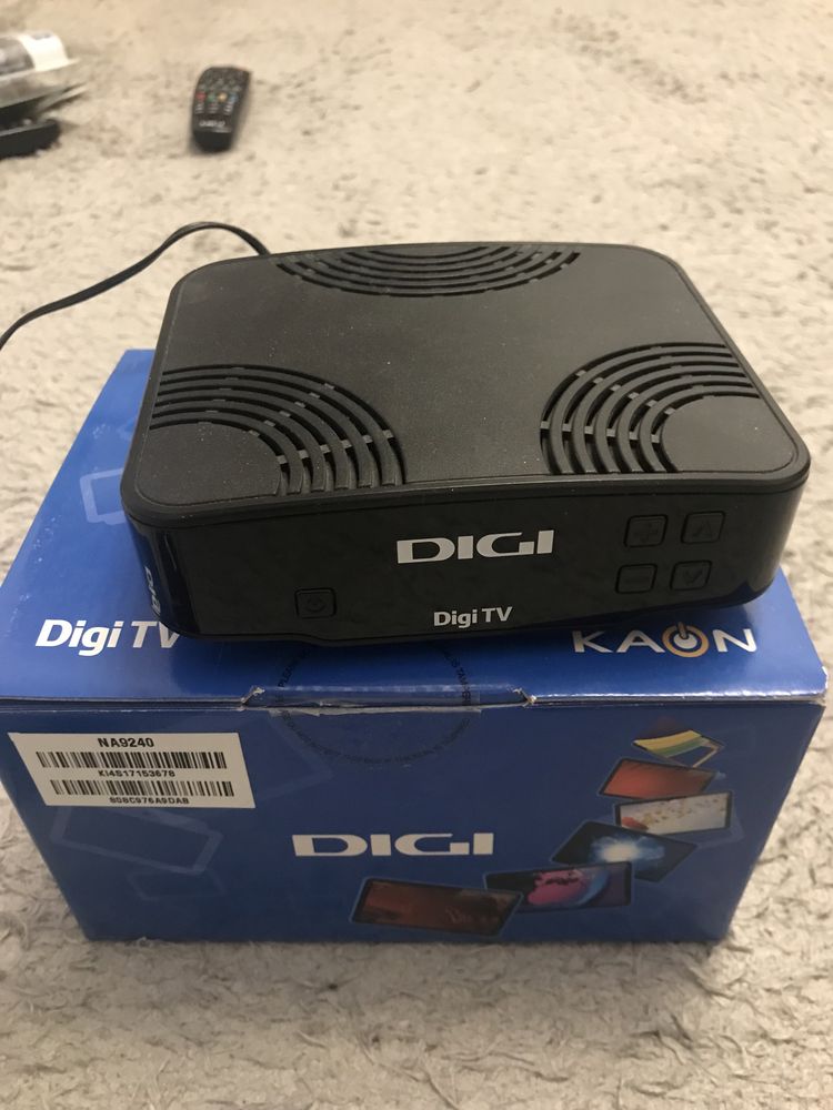 Receiver satelit HD Digi