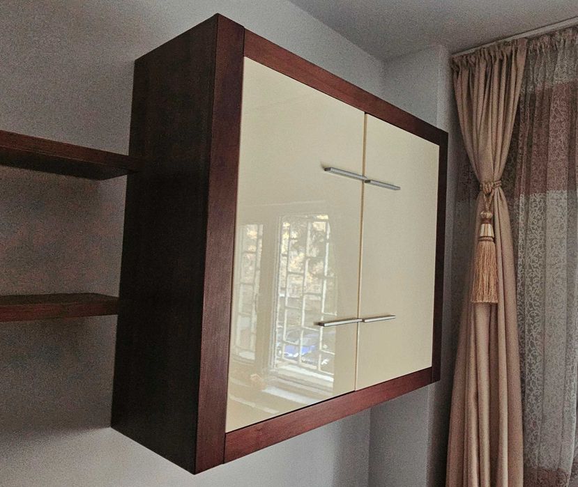 Corp mobila sufragerie nuc si MDF lucios,Mobilier Mobexpert lemn masiv