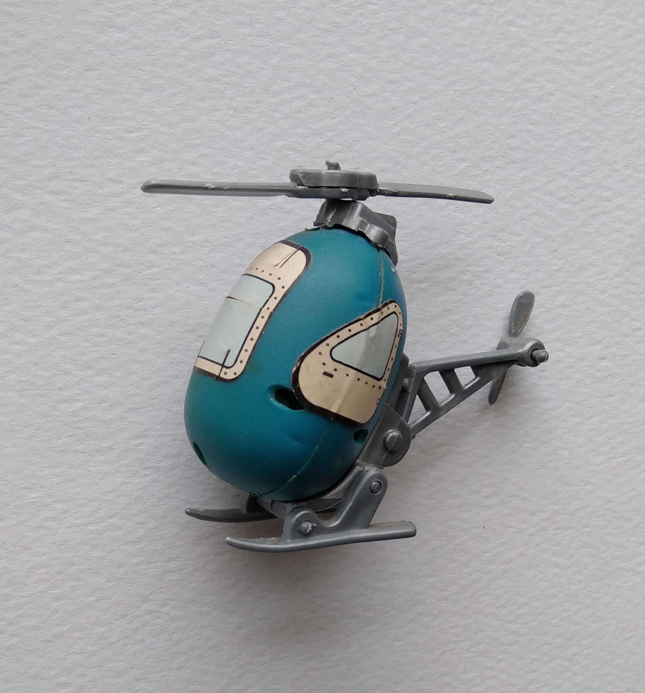 Стари и редки играчки от шоколадови яйца Киндер Kinder Surprise