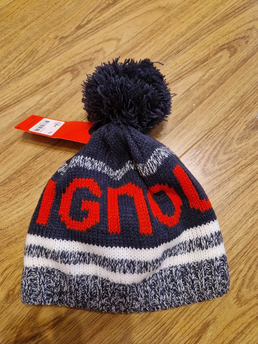 Fesuri, caciuli, iarna, ski Rossignol, Quiksilver,New Era, Viking. Noi