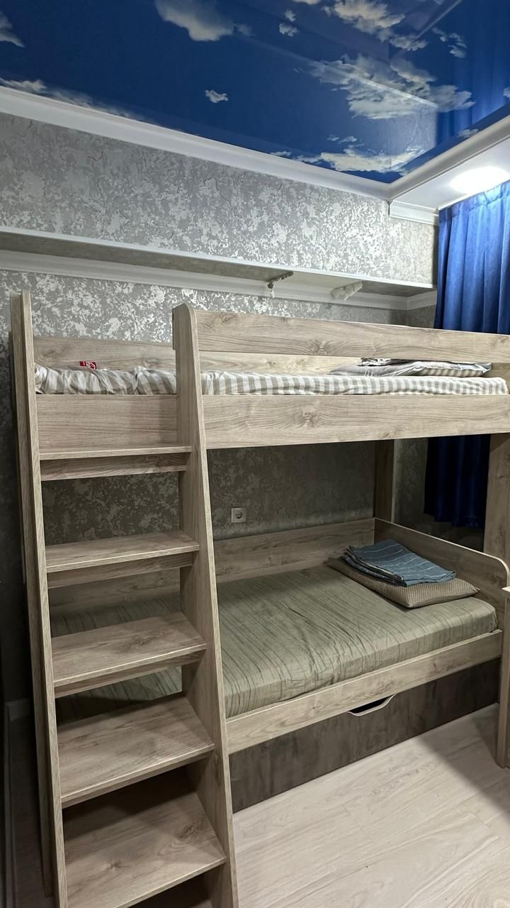 Продам двухъярусную кровать