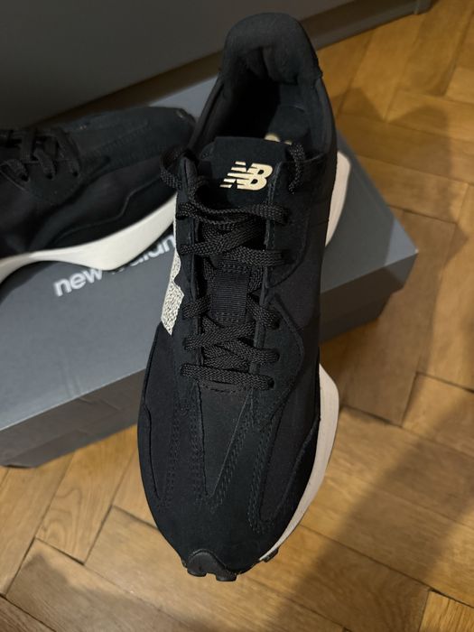 Маратонки New Balance 327