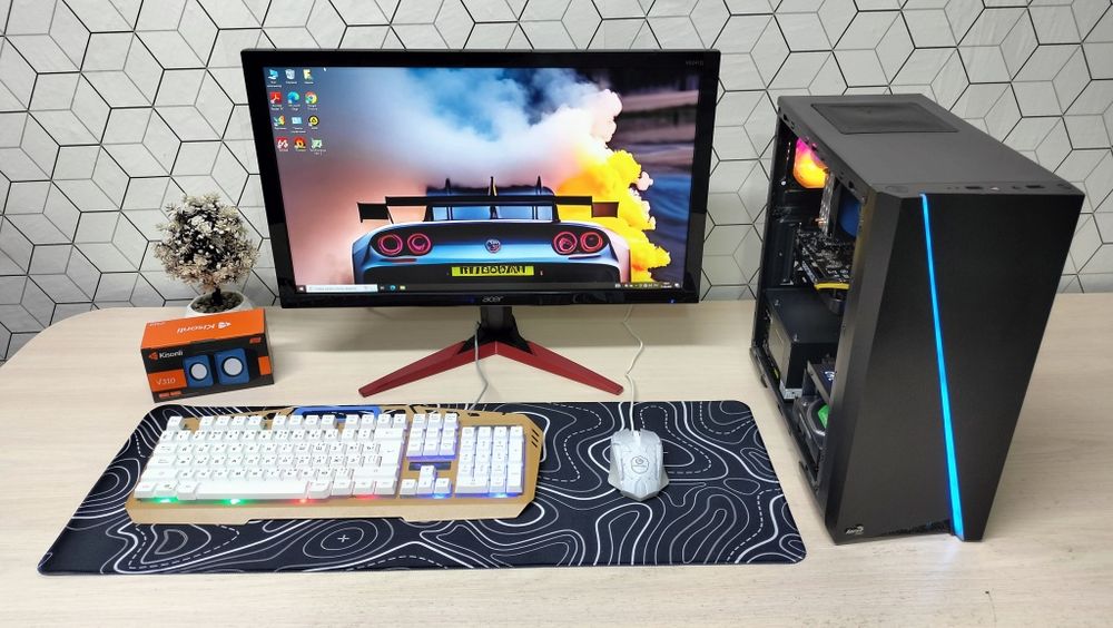 Мощный игровой компьютер в отличном состоянии