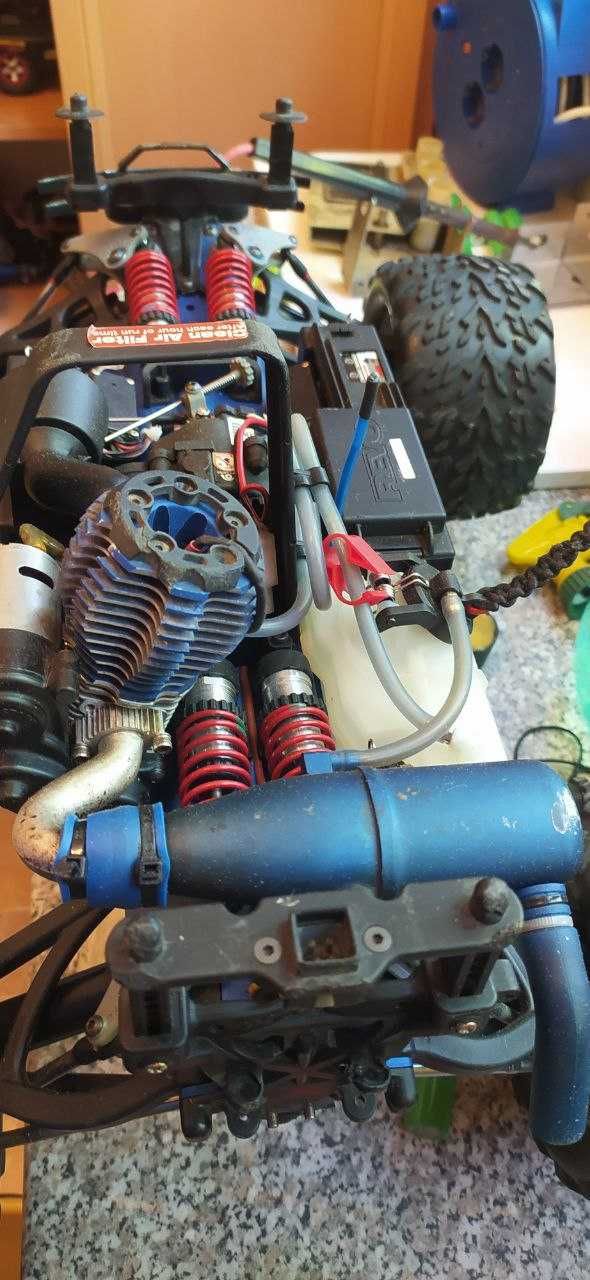 Traxxas Revo 3.3