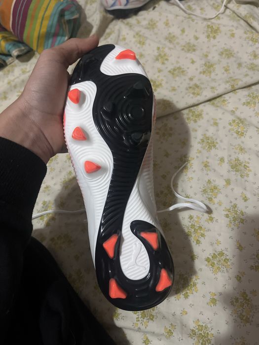 crampoane puma ultra noi