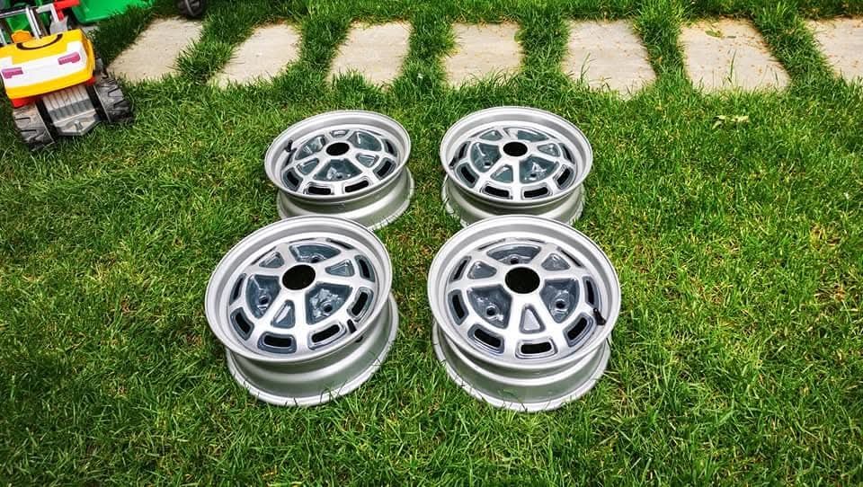 Vand lot piese Renault 12 Dacia 1300 1310 1410 dacie