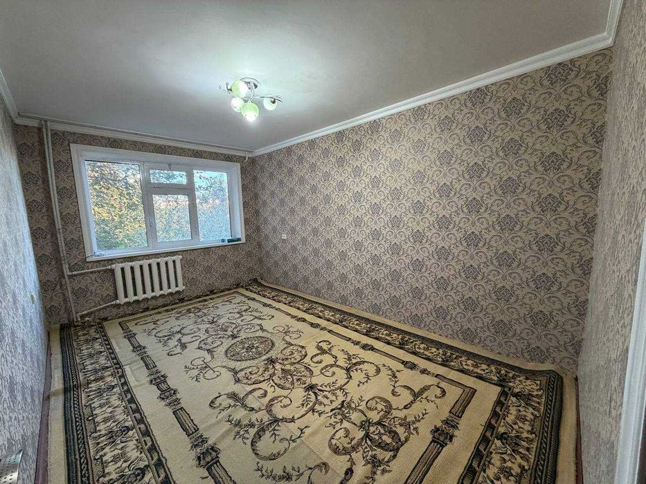 Продаётся 2х комн квартира на 3 этаже Ор-р Центральная аптека