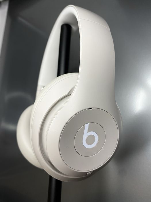 Beats Studio Pro Căștile originale