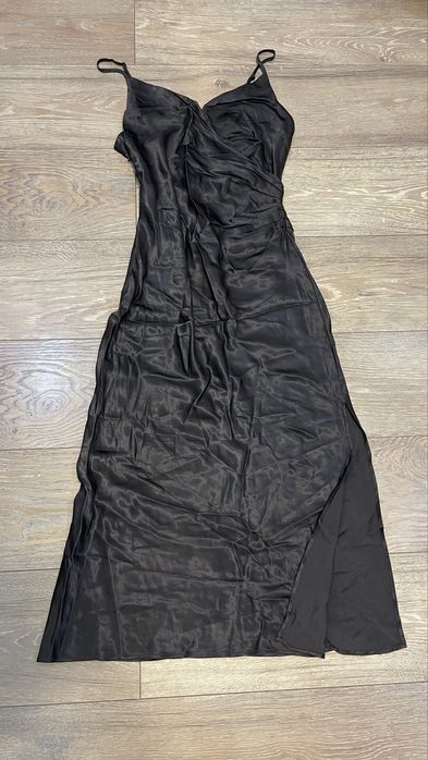 Дълги рокли за повод