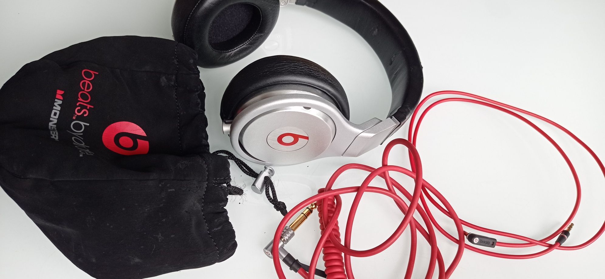 Наушники Beats by Dr. Dre Monster BeatsPro Чёрно-Серебристый.